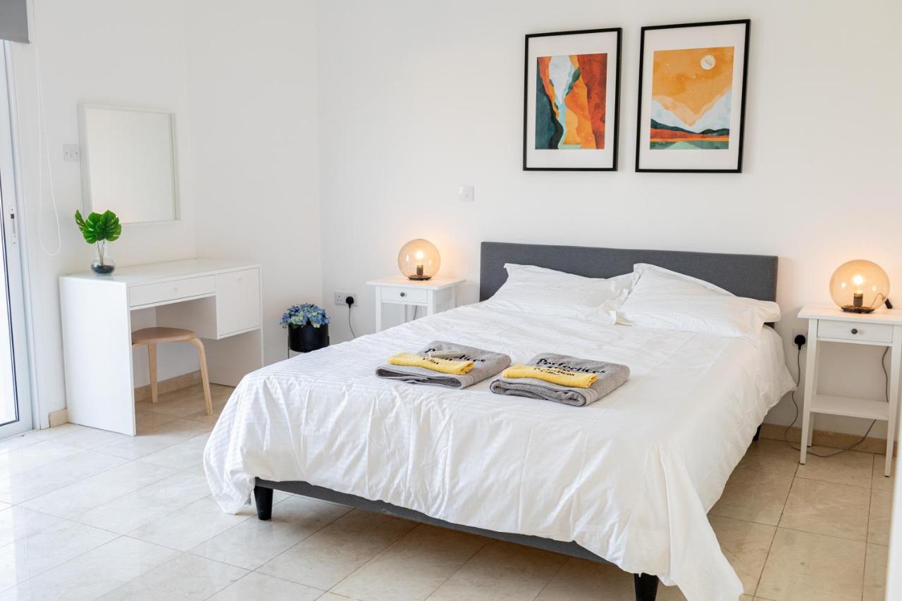 Grand Villa Lynn Seaview Ayia Napa Luaran gambar