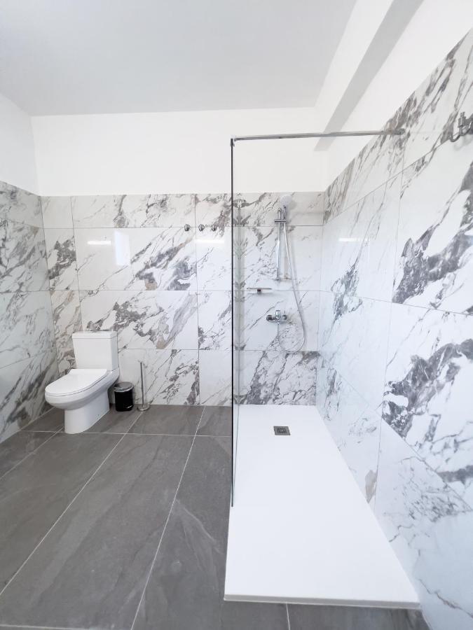 Grand Villa Lynn Seaview Ayia Napa Luaran gambar