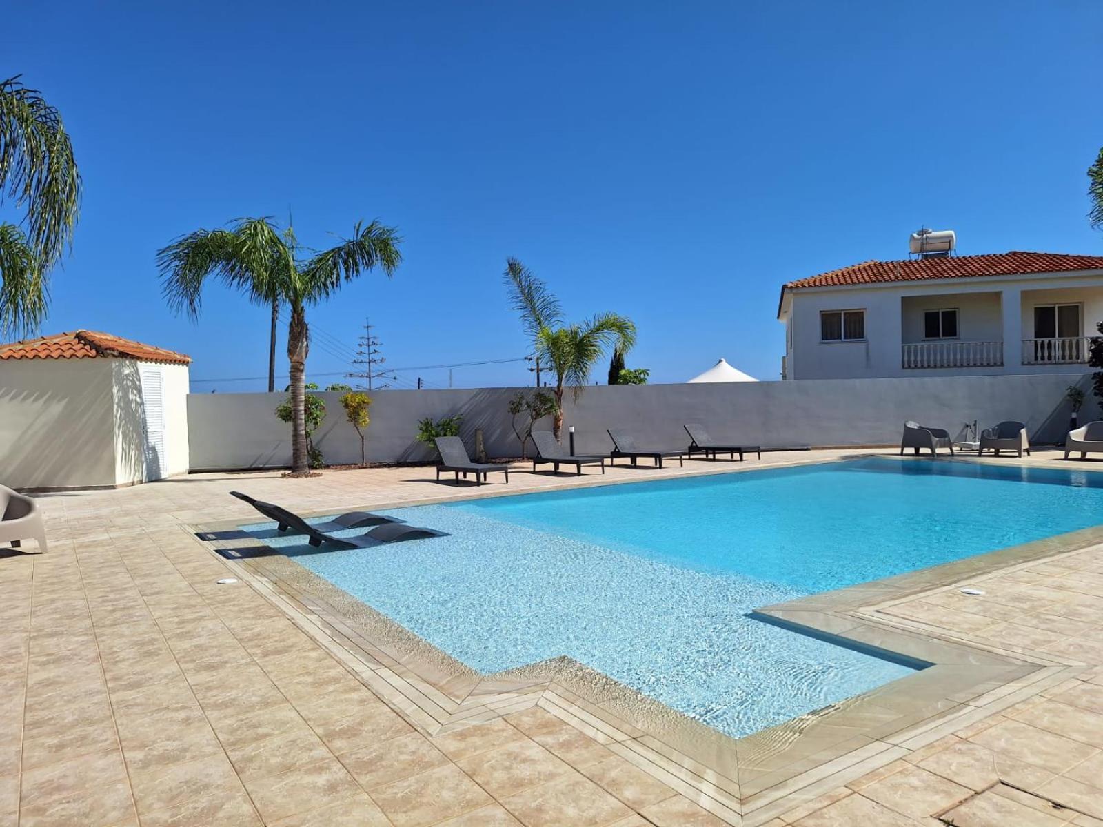 Grand Villa Lynn Seaview Ayia Napa Luaran gambar